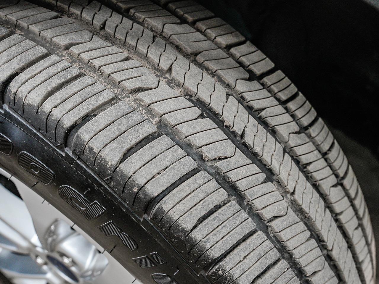 2020 Ford Escape SE | CLEAN CARFAX | LANE KEEPING ASSIST Photo