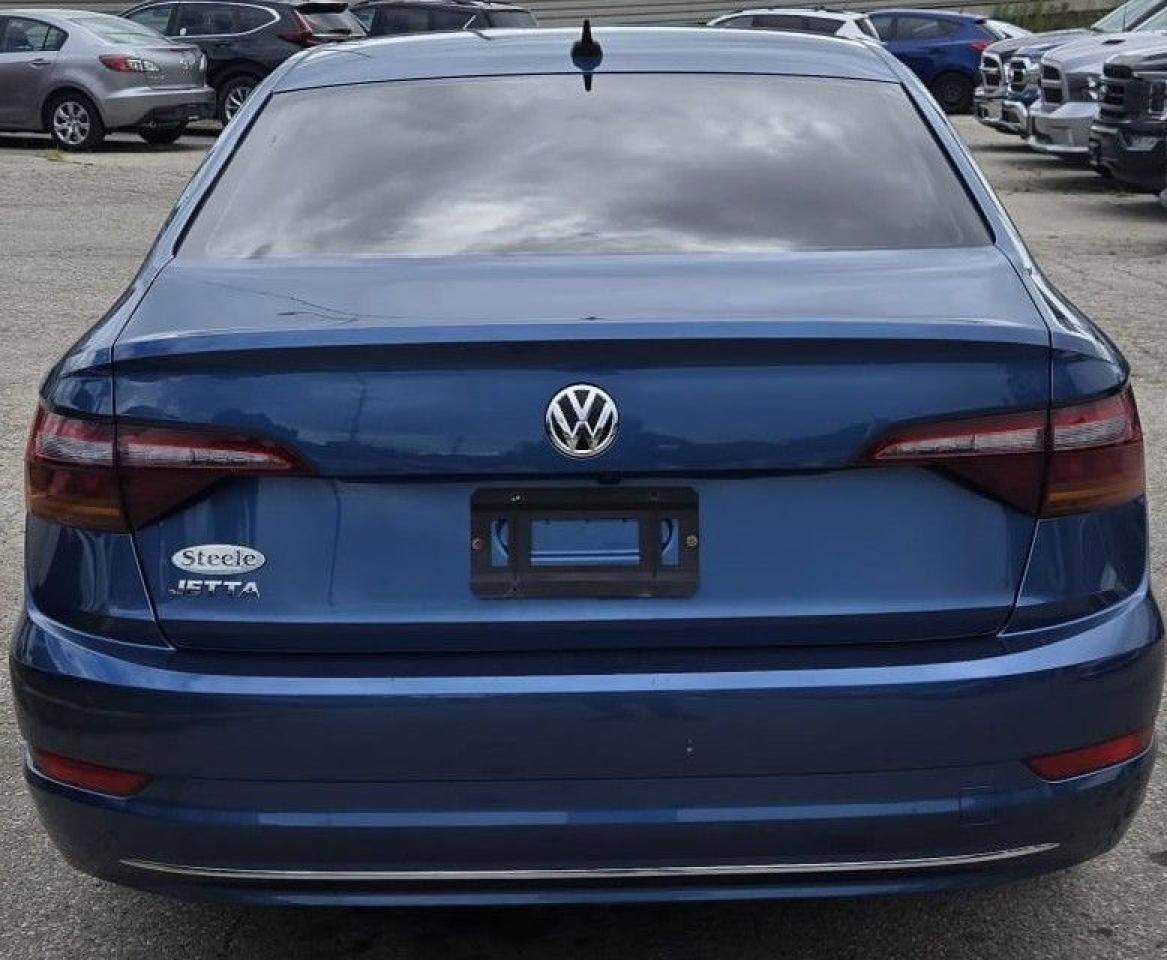 2019 Volkswagen Jetta HIGHLINE / NO ACCIDENTS / LEATHER / ROOF / AUTO - Photo #3