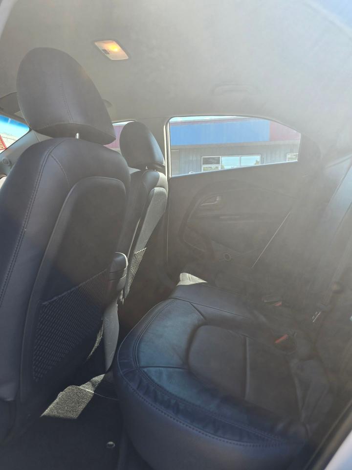 2014 Kia Rio 5dr HB Auto EX - Photo #12