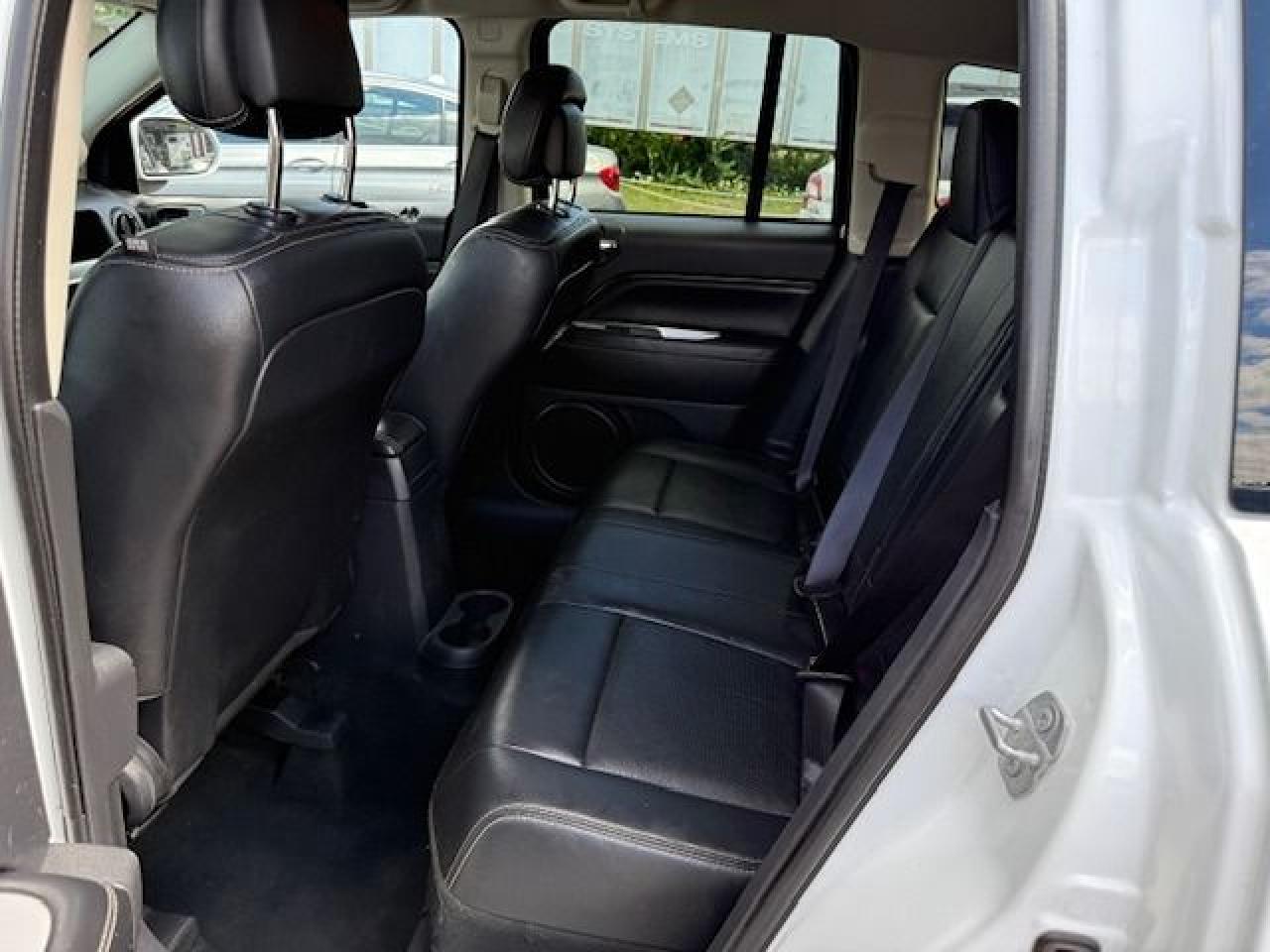 2016 Jeep Compass 4WD 4DR - Photo #9