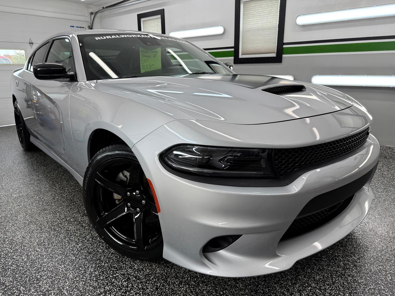 Silver 2023 Dodge Charger Sedan Rear-Wheel Drive Automatic