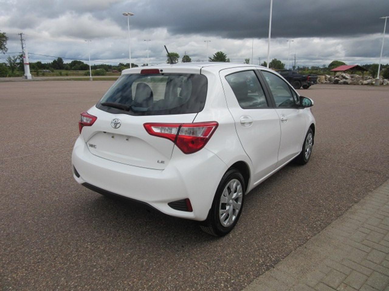 2018 Toyota Yaris HATCHBACK LE Photo