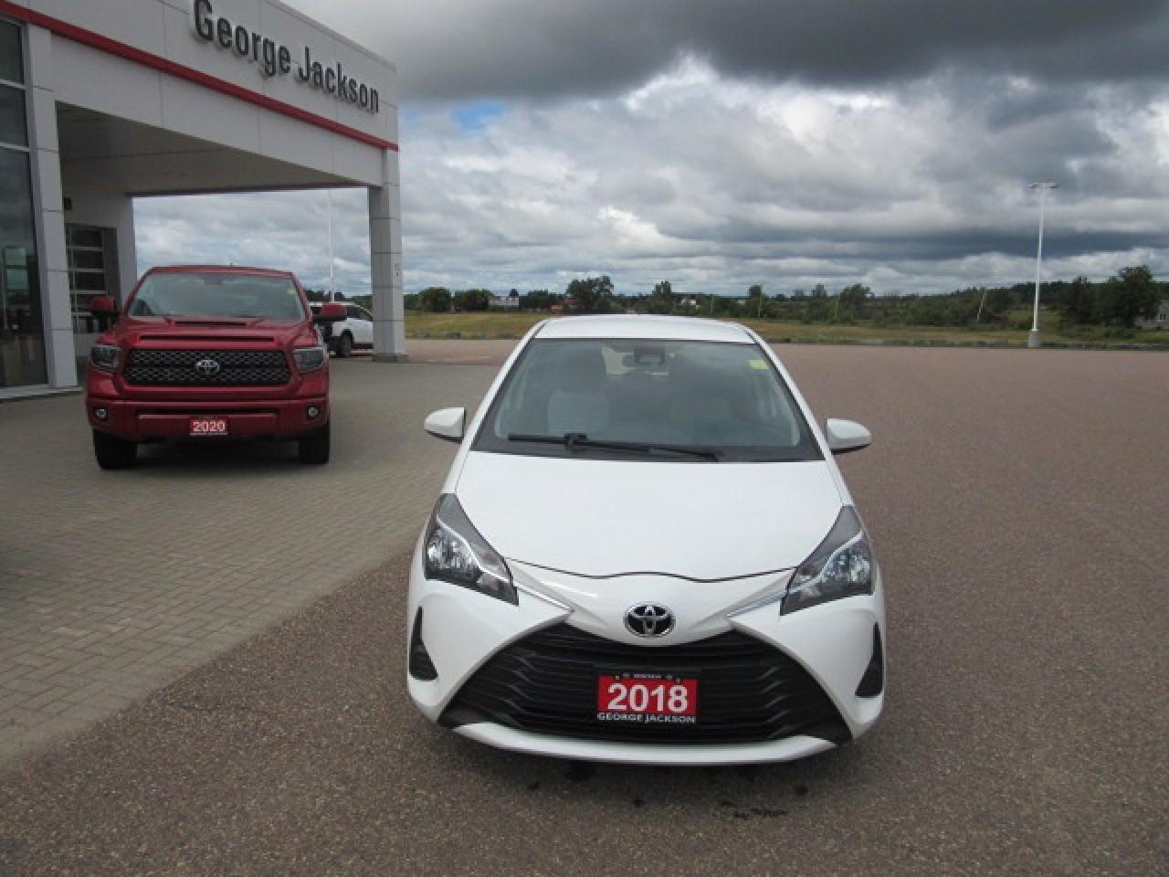 2018 Toyota Yaris HATCHBACK LE Photo