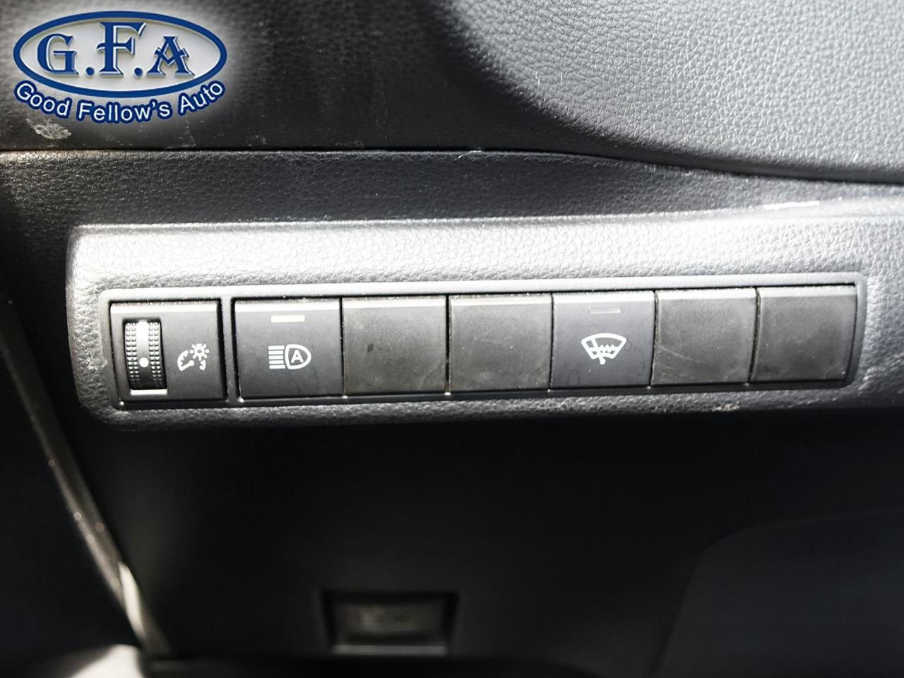 2021 Toyota Corolla SE MODEL, REARVIEW CAMERA, HEATED SEATS, ALLOY WH Photo17