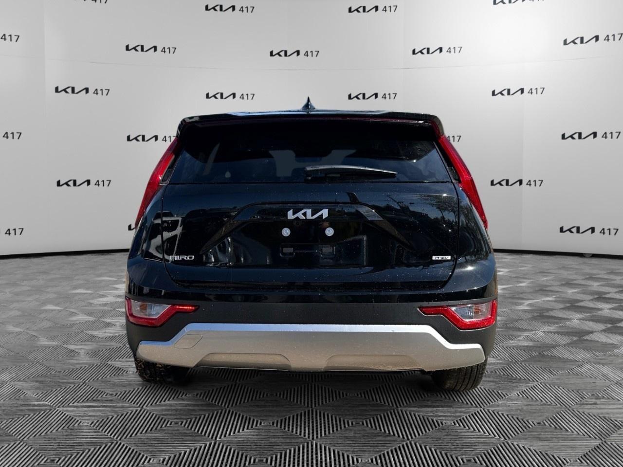 2026 Kia NIRO PLUG-IN Hybrid LX FWD Photo3
