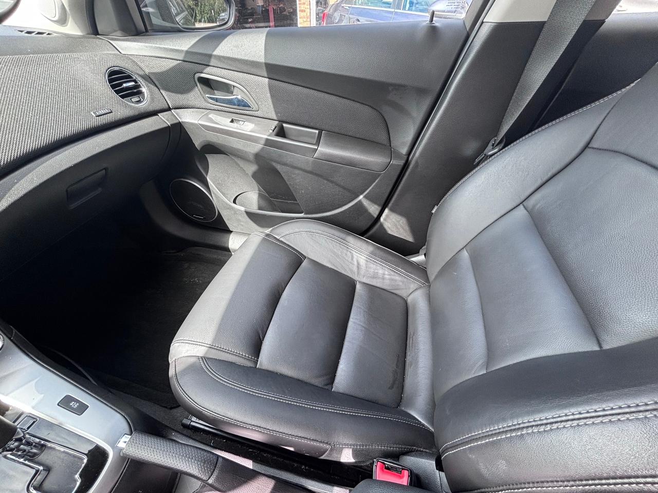 2015 Chevrolet Cruze 2LT HEATED SEATS MOONROOF - Photo #24