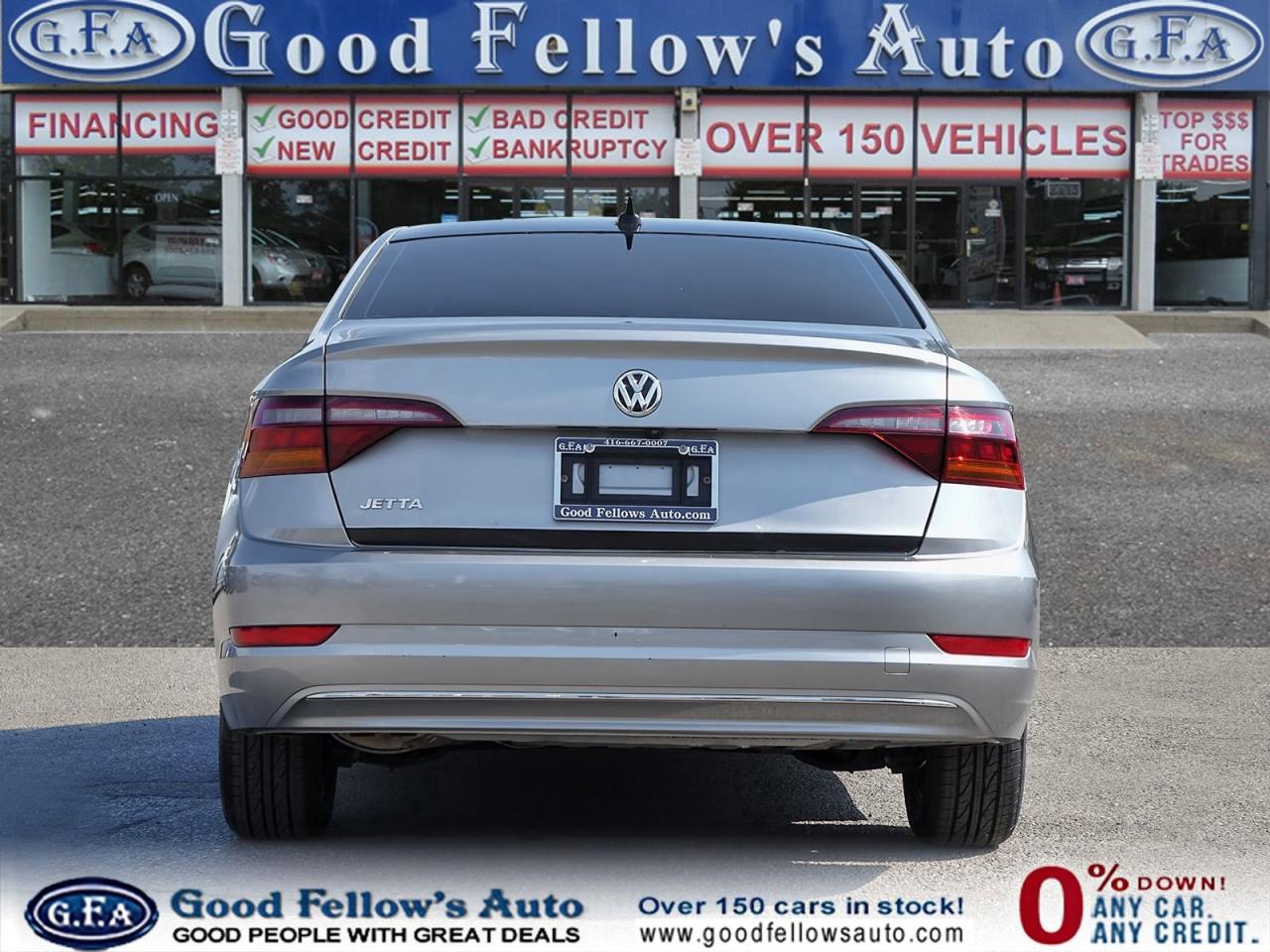 2019 Volkswagen Jetta HIGHLINE MODEL, LEATHER SEATS, SUNROOF, REARVIEW C - Photo #4
