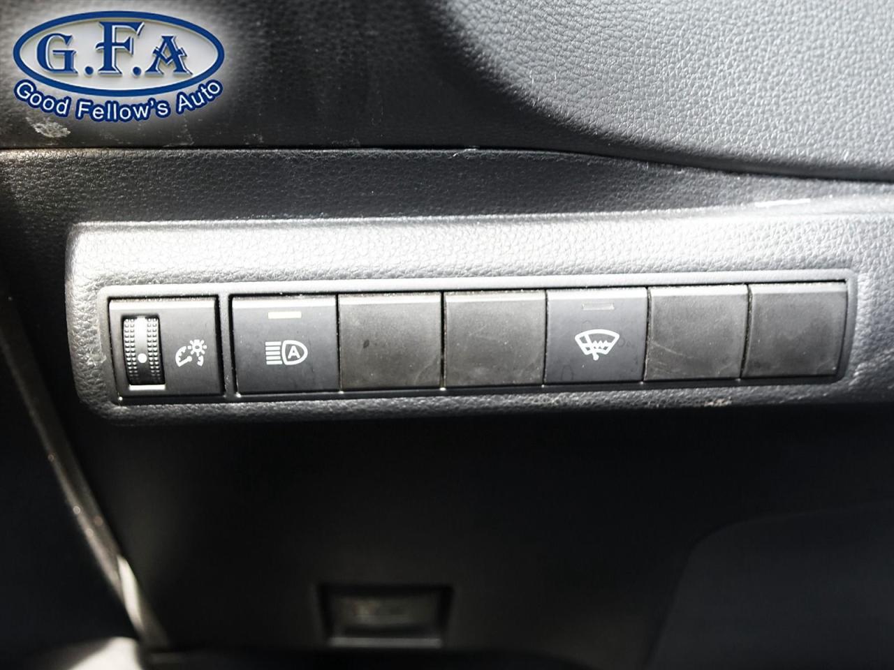 2021 Toyota Corolla SE MODEL, REARVIEW CAMERA, HEATED SEATS, ALLOY WH - Photo #17