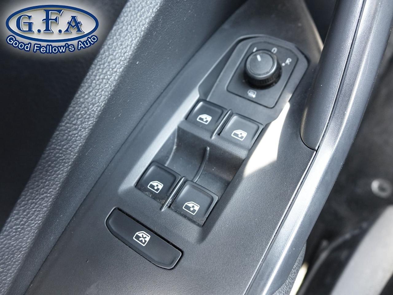 2019 Volkswagen Jetta HIGHLINE MODEL, LEATHER SEATS, SUNROOF, REARVIEW C - Photo #19