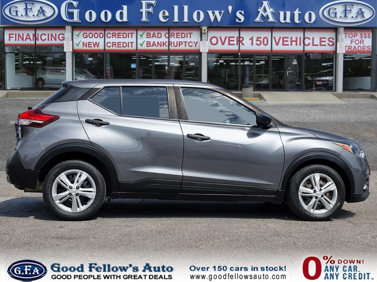 2020 Nissan Kicks S MODEL, LANE DEPARTURE WARNING, BLUETOOTH, APPLE - Photo #3