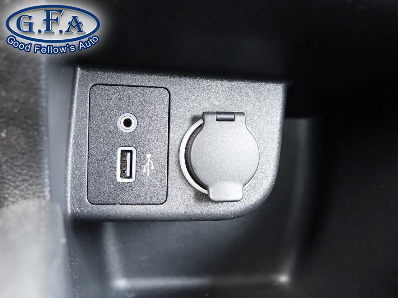 2020 Nissan Kicks S MODEL, LANE DEPARTURE WARNING, BLUETOOTH, APPLE - Photo #16