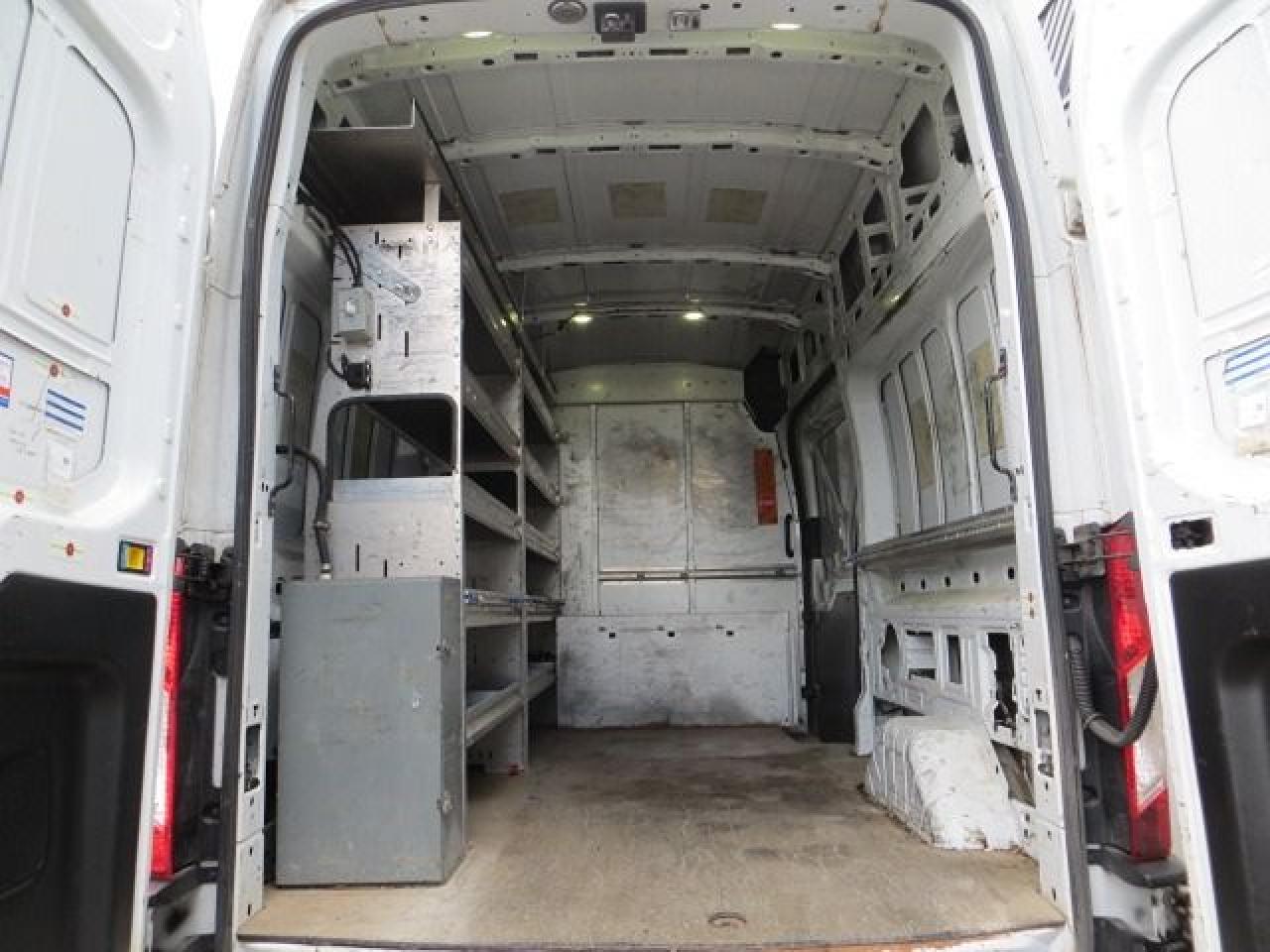 2017 Ford Transit Cargo Van CERTIFIED, 3.7L, HIGH ROOF T-350, 9500GVWR, 148" - Photo #12