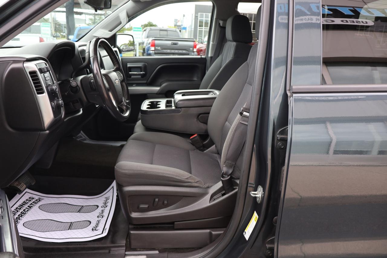 2017 Chevrolet Silverado 1500 V8 LT-Z71 4WD CREW CERTIFIED *ACCIDENT FREE*CHEVY MAINTAIN* CAMERA BLUETOOTH HEATED SEATS CRUISE ALLOYS - Photo #15