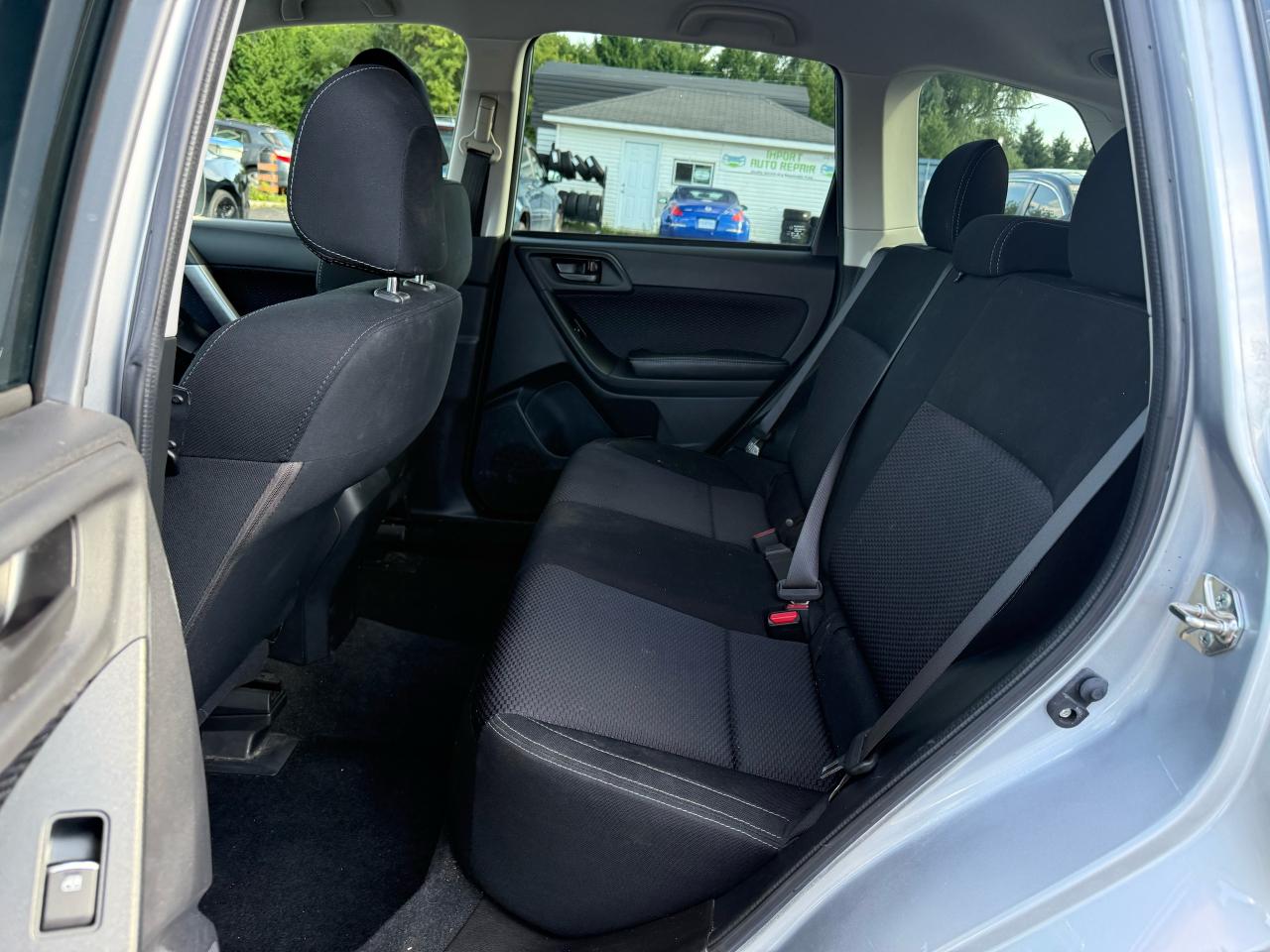 2018 Subaru Forester 2.5i 6 speed manual *89xxxKM Photo37