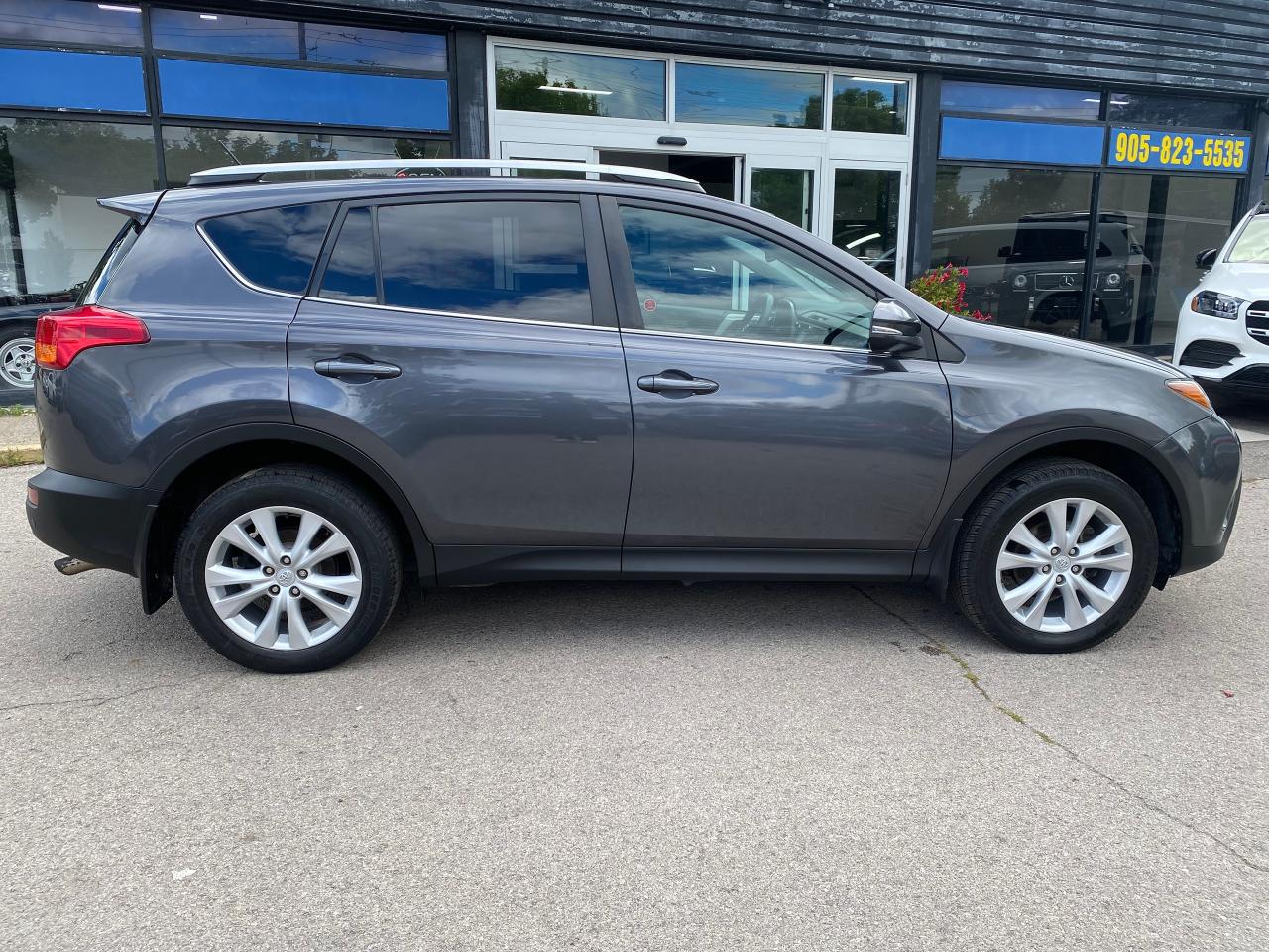 2015 Toyota RAV4 LIMITED  - Photo #6
