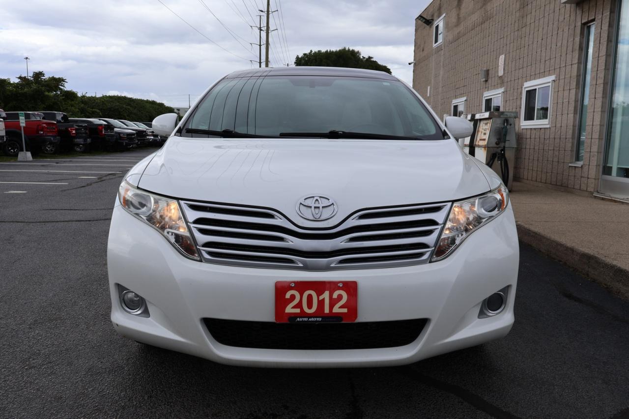 2012 Toyota Venza V6 LE AWD CERTIFIED *ACCIDENT FREE*TOYOTA MAINTAIN* CAMERA BLUETOOTH HEATED SEATS PANO ROOF CRUISE ALLOYS - Photo #2