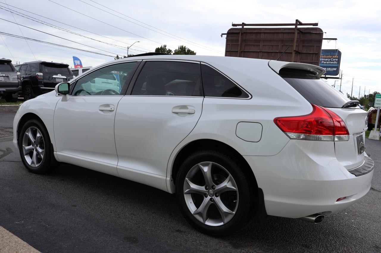 2012 Toyota Venza V6 LE AWD CERTIFIED *ACCIDENT FREE*TOYOTA MAINTAIN* CAMERA BLUETOOTH HEATED SEATS PANO ROOF CRUISE ALLOYS - Photo #4