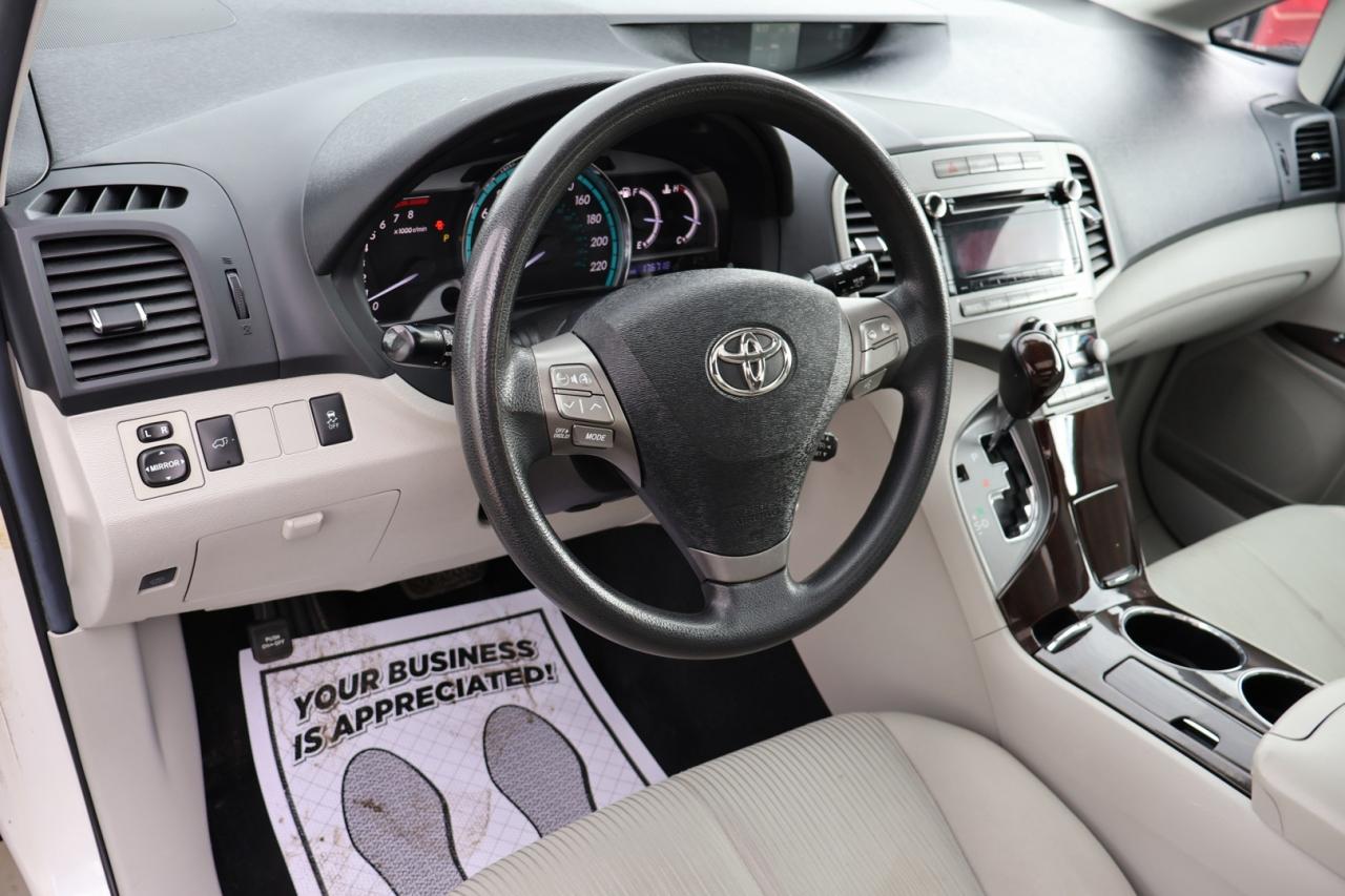 2012 Toyota Venza V6 LE AWD CERTIFIED *ACCIDENT FREE*TOYOTA MAINTAIN* CAMERA BLUETOOTH HEATED SEATS PANO ROOF CRUISE ALLOYS - Photo #9