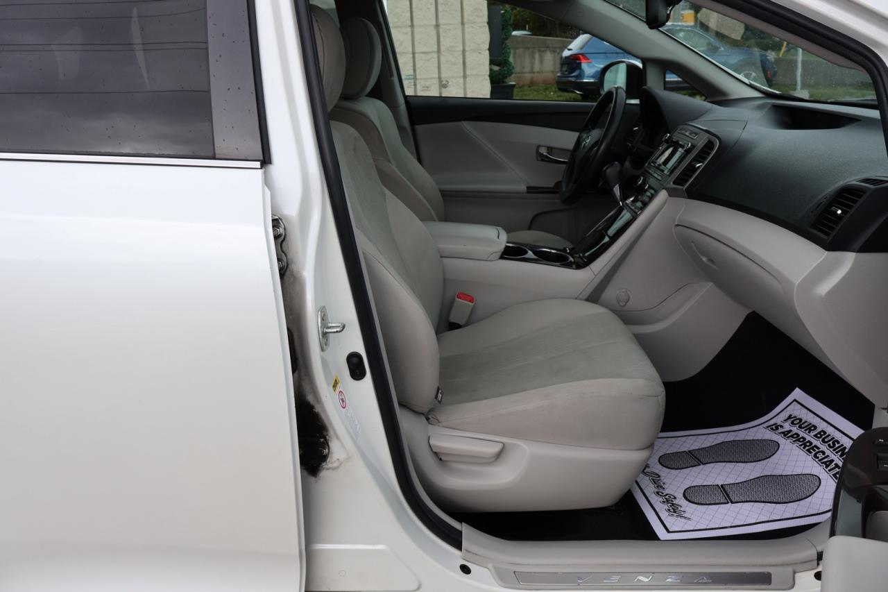 2012 Toyota Venza V6 LE AWD CERTIFIED *ACCIDENT FREE*TOYOTA MAINTAIN* CAMERA BLUETOOTH HEATED SEATS PANO ROOF CRUISE ALLOYS - Photo #18