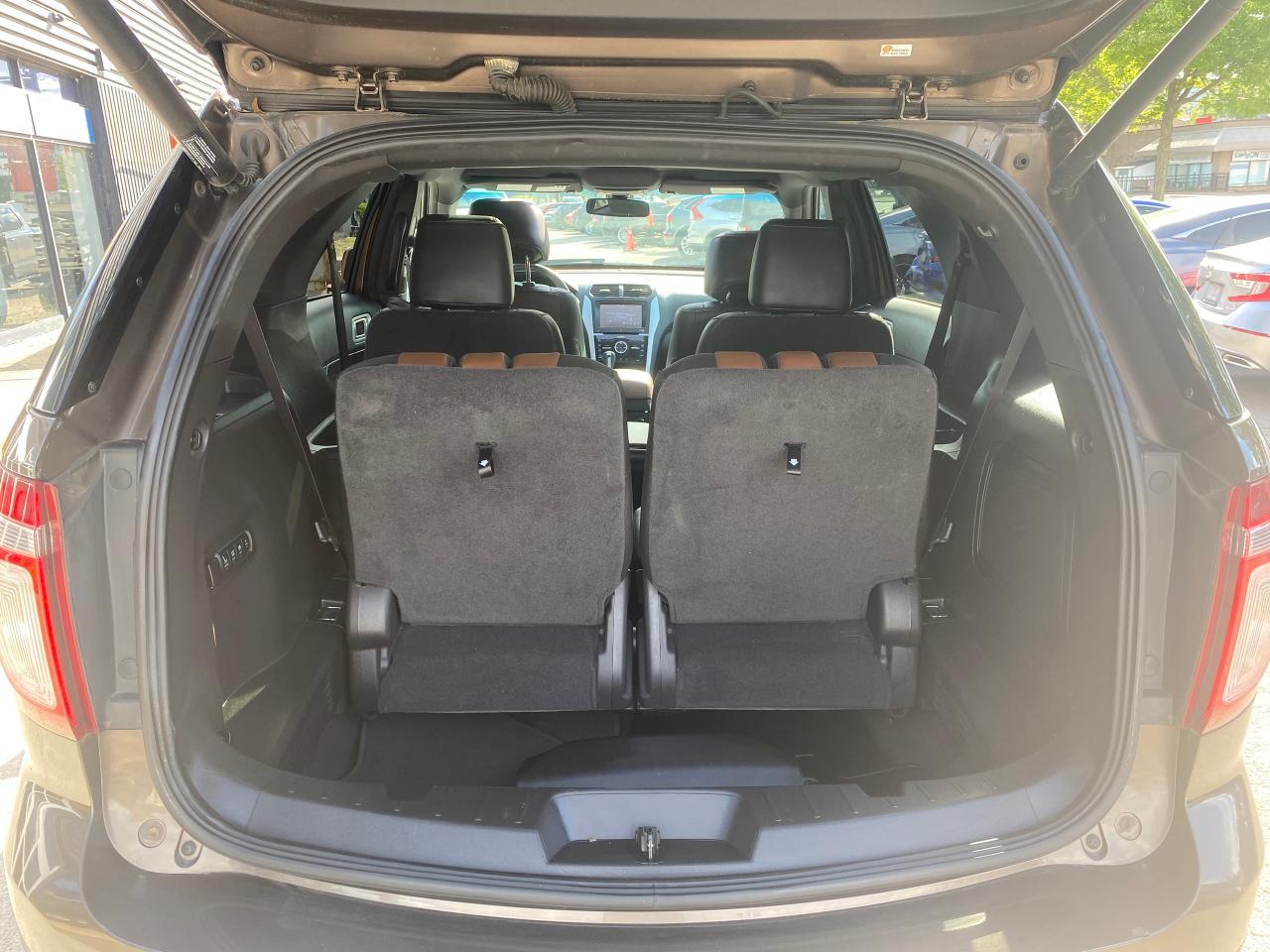2015 Ford Explorer LIMITED - Photo #14