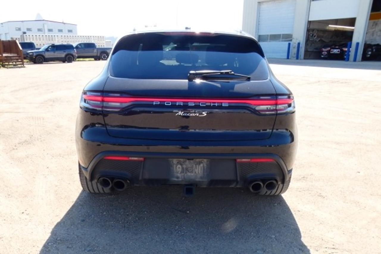 2023 Porsche Macan S AWD w/H&C L, pano S/R, NAV, BUC - Photo #7