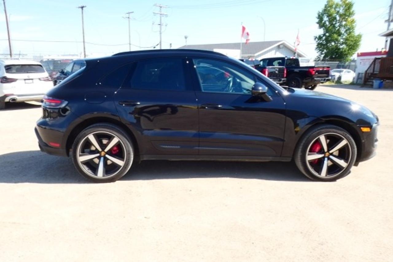 2023 Porsche Macan S AWD w/H&C L, pano S/R, NAV, BUC - Photo #5