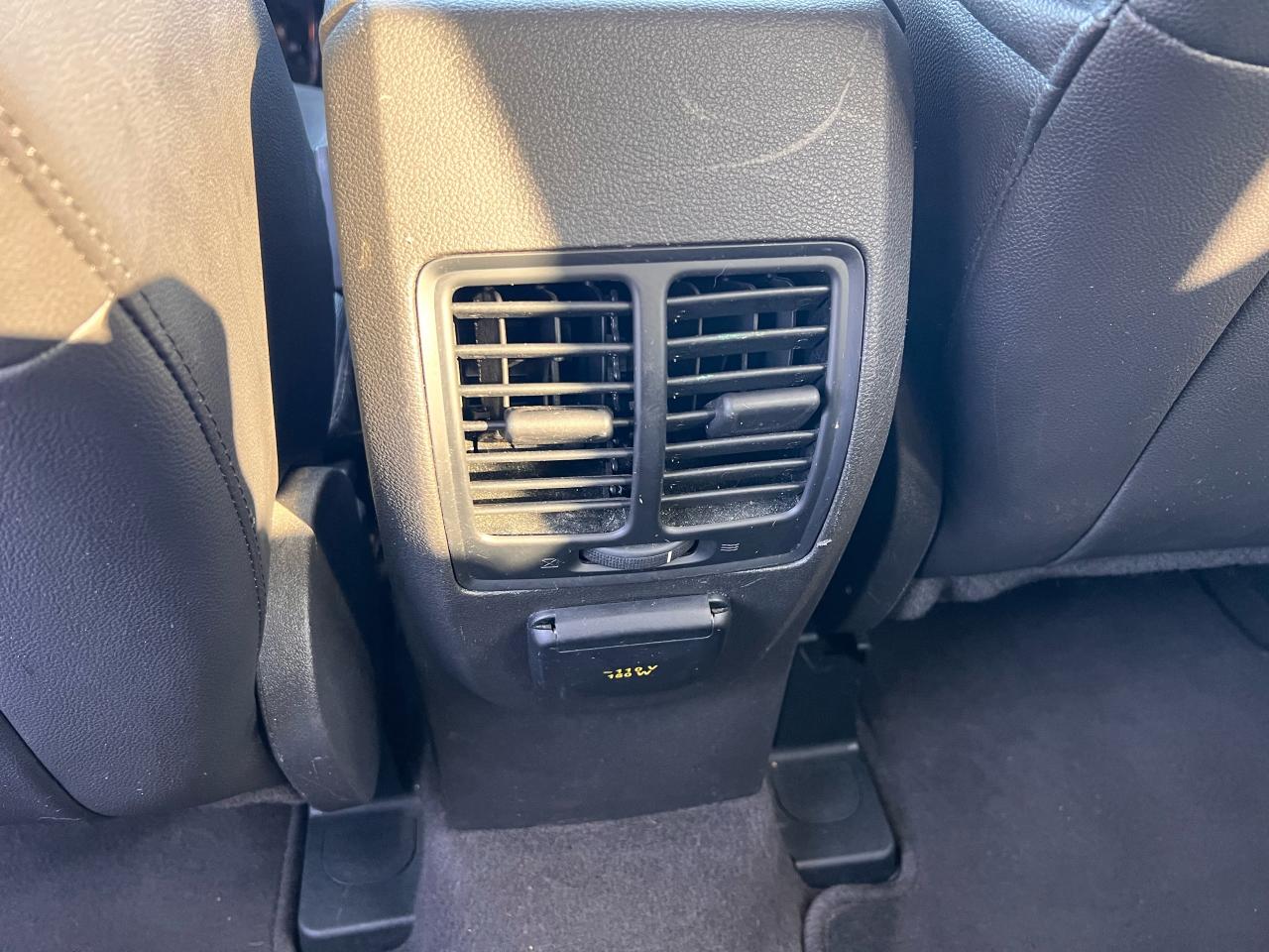 2015 Ford Escape SE Photo16