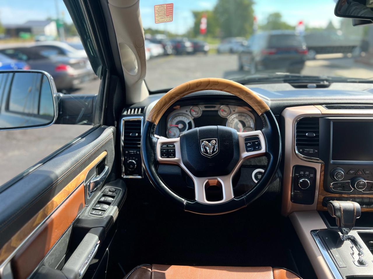 2013 RAM 1500 LARAMIE LONGHORN Photo20