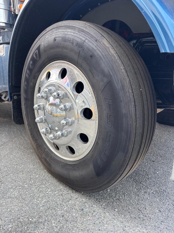 2022 PETERBILT 389  - Photo #12