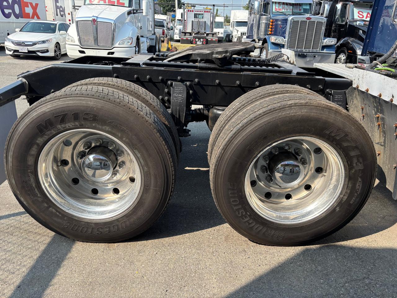 2022 PETERBILT 389  - Photo #14