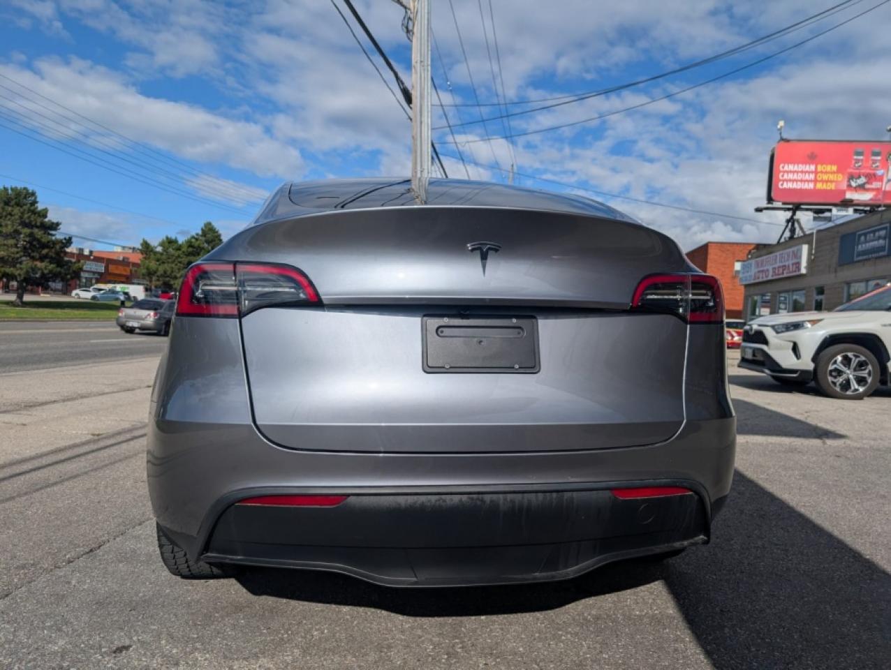 2024 Tesla Model Y LONG RANGE - Photo #4
