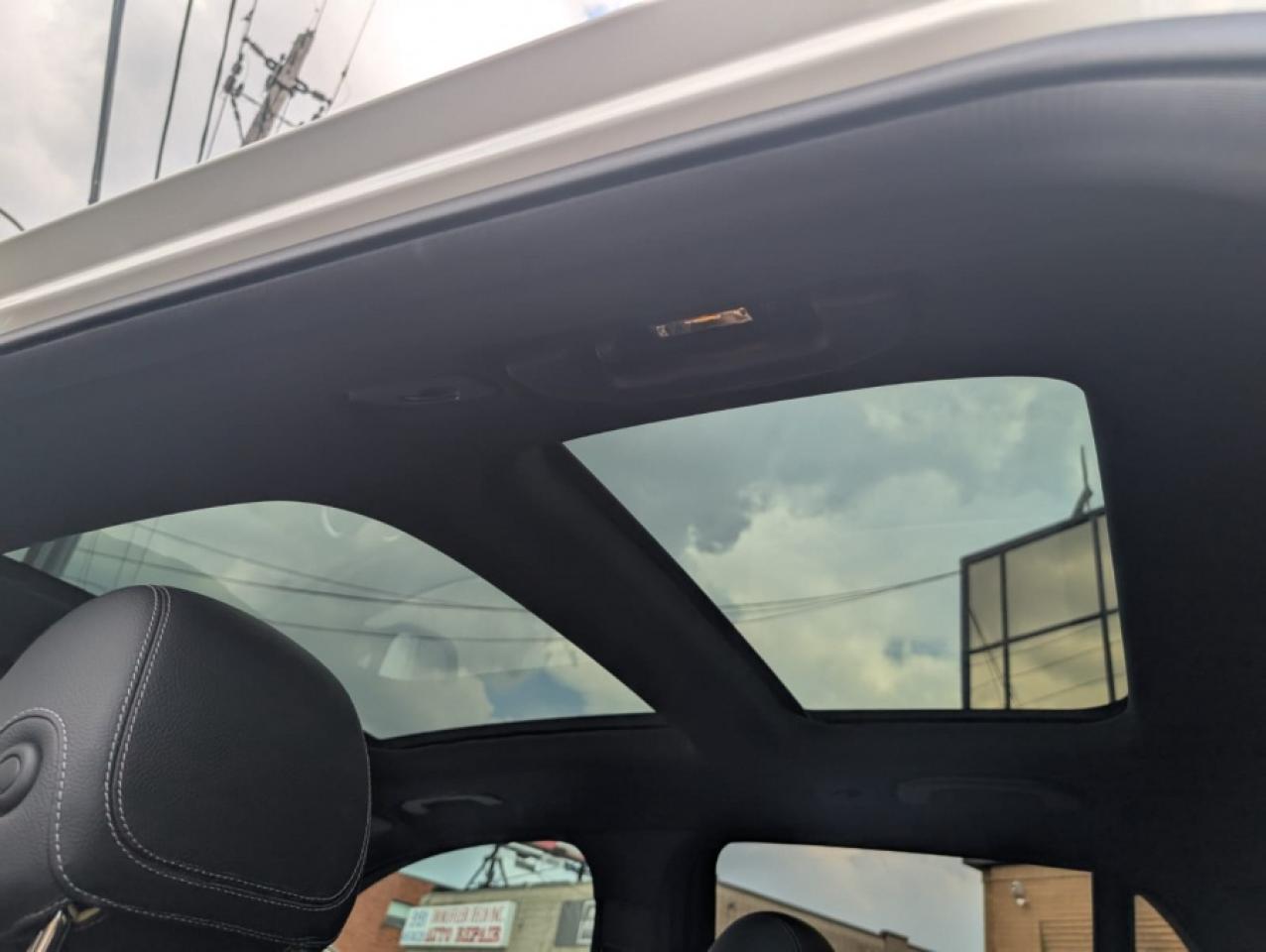 2019 Mercedes-Benz GLC GLC 300 4MATIC - Photo #14