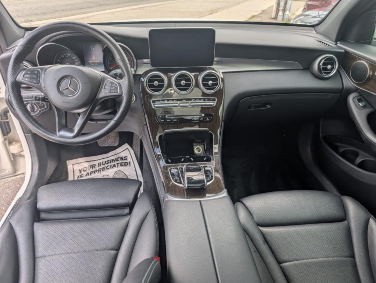 2019 Mercedes-Benz GLC GLC 300 4MATIC - Photo #12