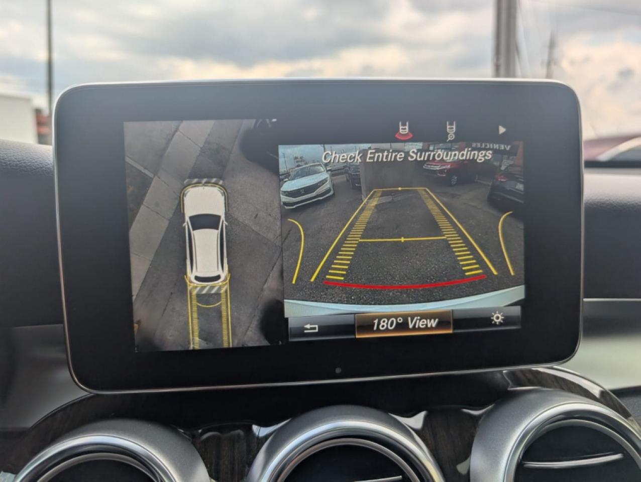 2019 Mercedes-Benz GLC GLC 300 4MATIC - Photo #17