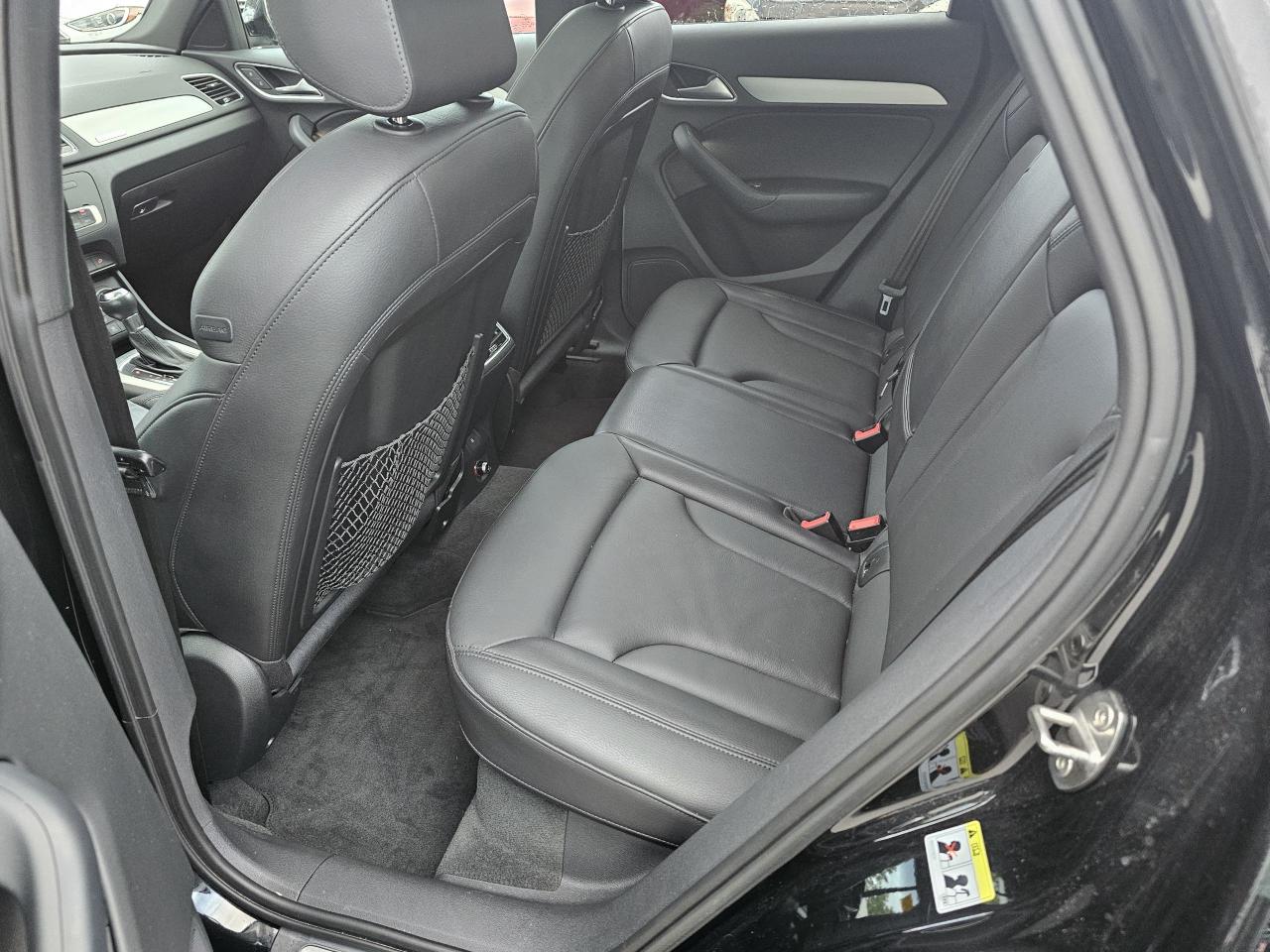 2018 Audi Q3 2.0 TFSI quattro Progressiv Tiptronic, S-LINE, 54K - Photo #11