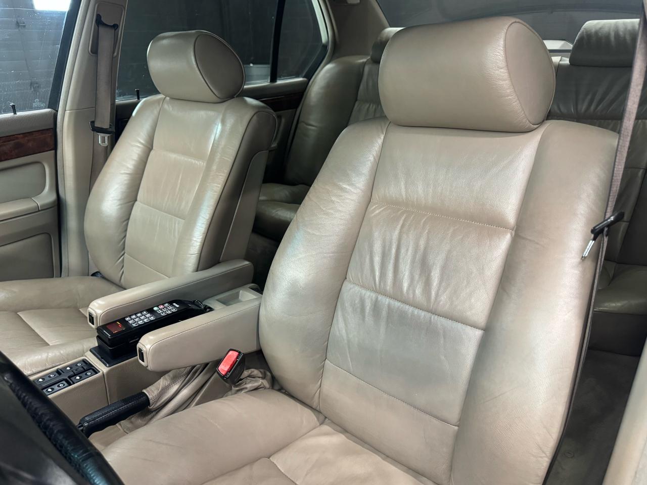 1994 BMW 740iL LWB|HEATED SEATS|BLUETOOTH|CLEAN CARFAX| - Photo #23