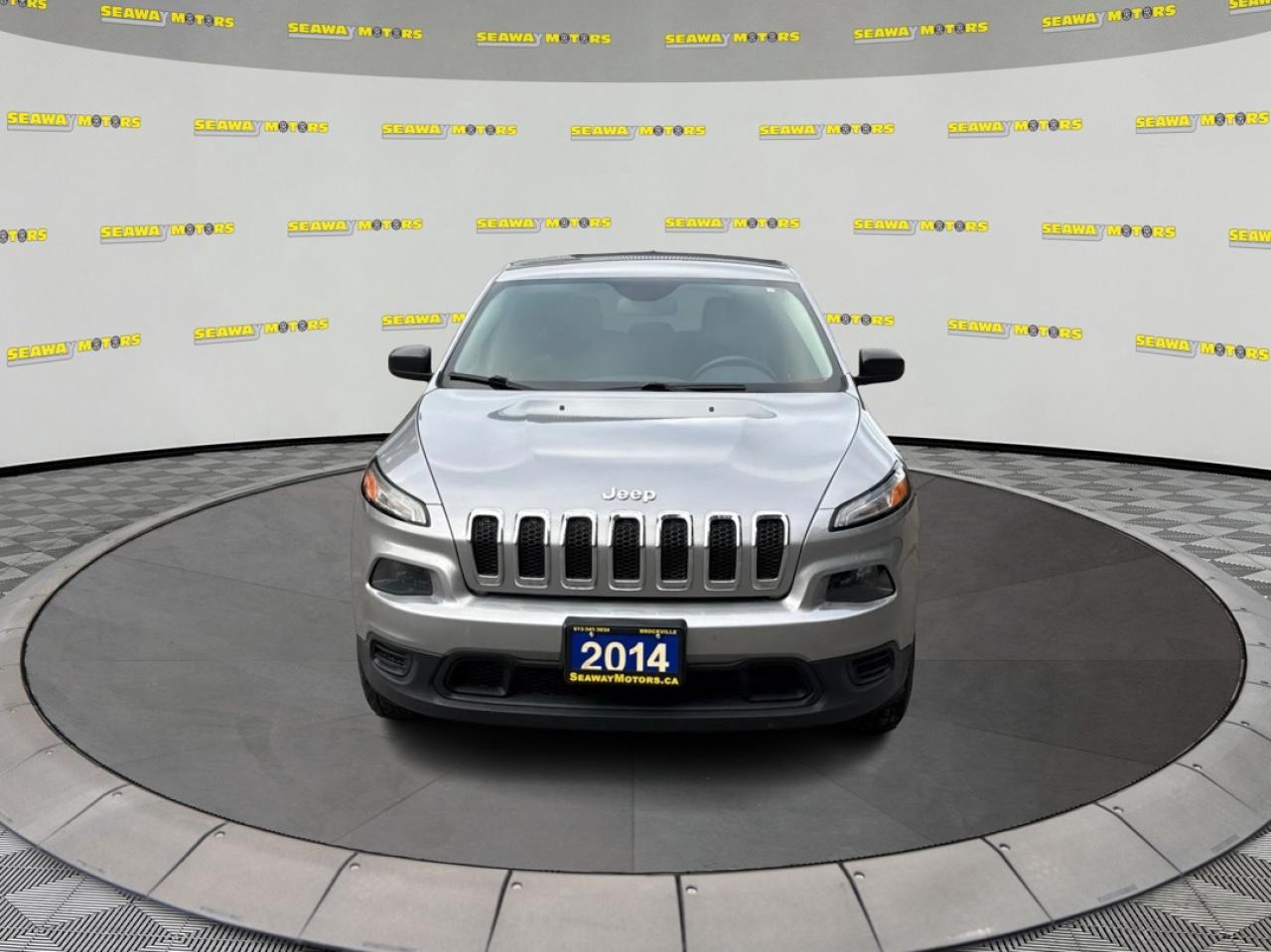 2014 Jeep Cherokee Sport - Photo #7