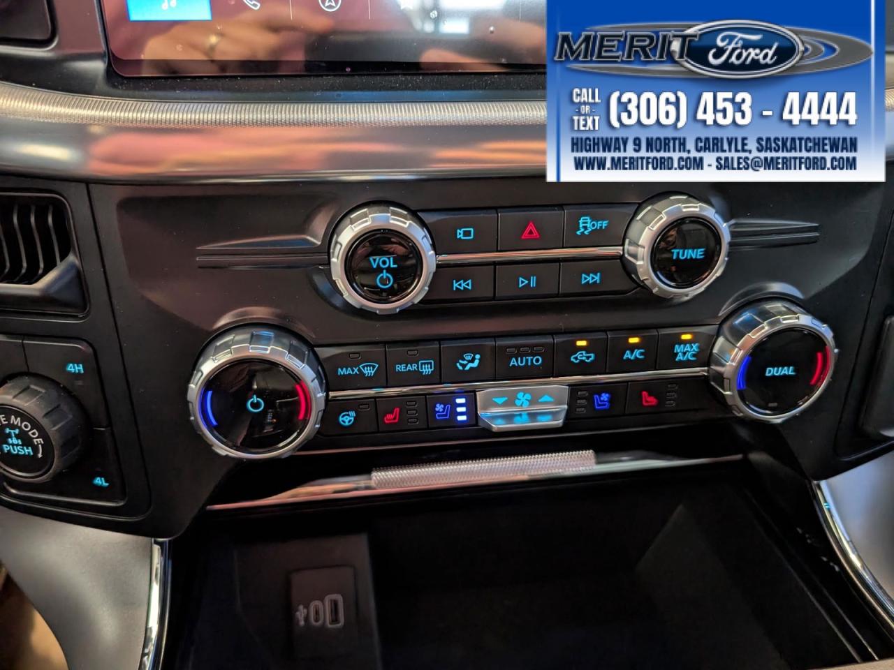 2025 Ford F-150 Lariat Photo