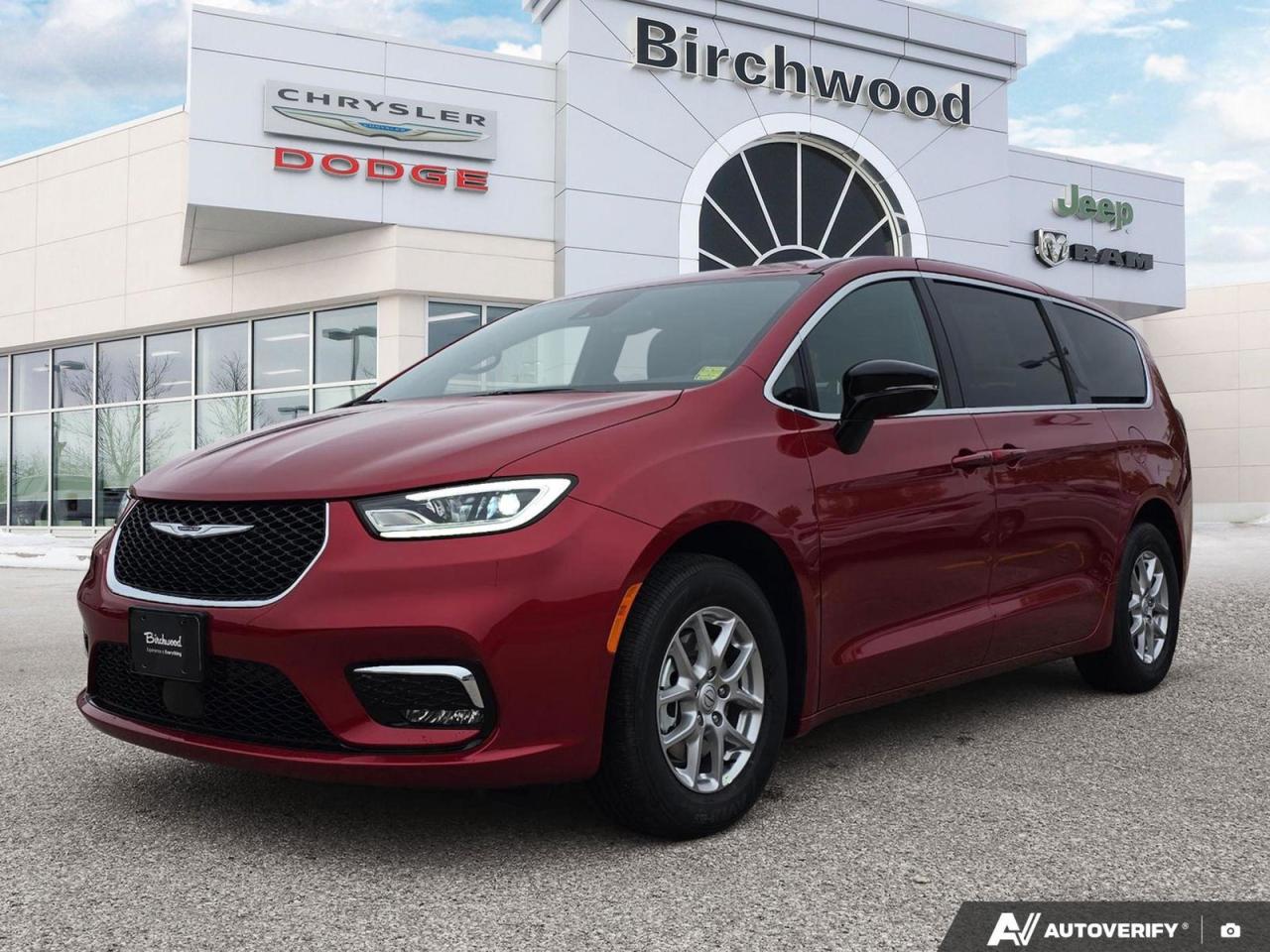 New 2026 Chrysler Pacifica Select | $139 WK + taxes | Winter Tires Incl | for sale in Winnipeg, MB