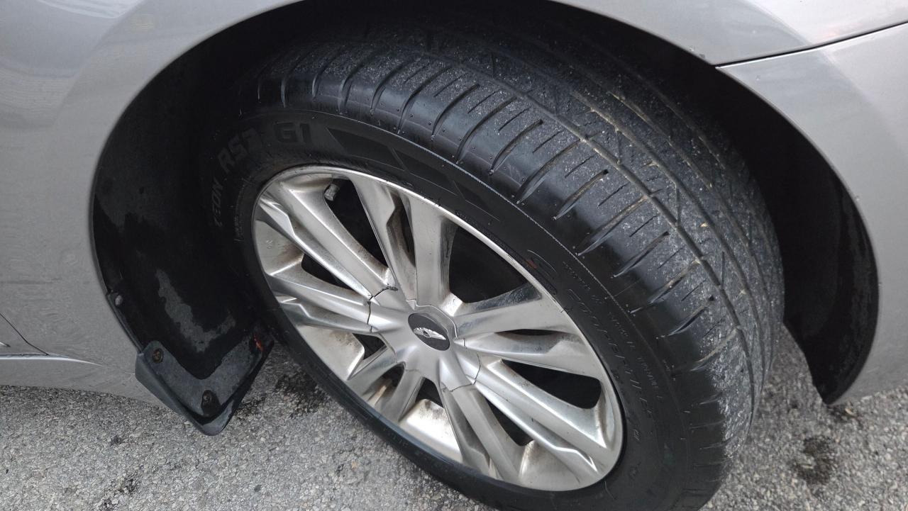 2010 Hyundai Genesis 4dr Sdn V8 w/Technology Pkg - Photo #22