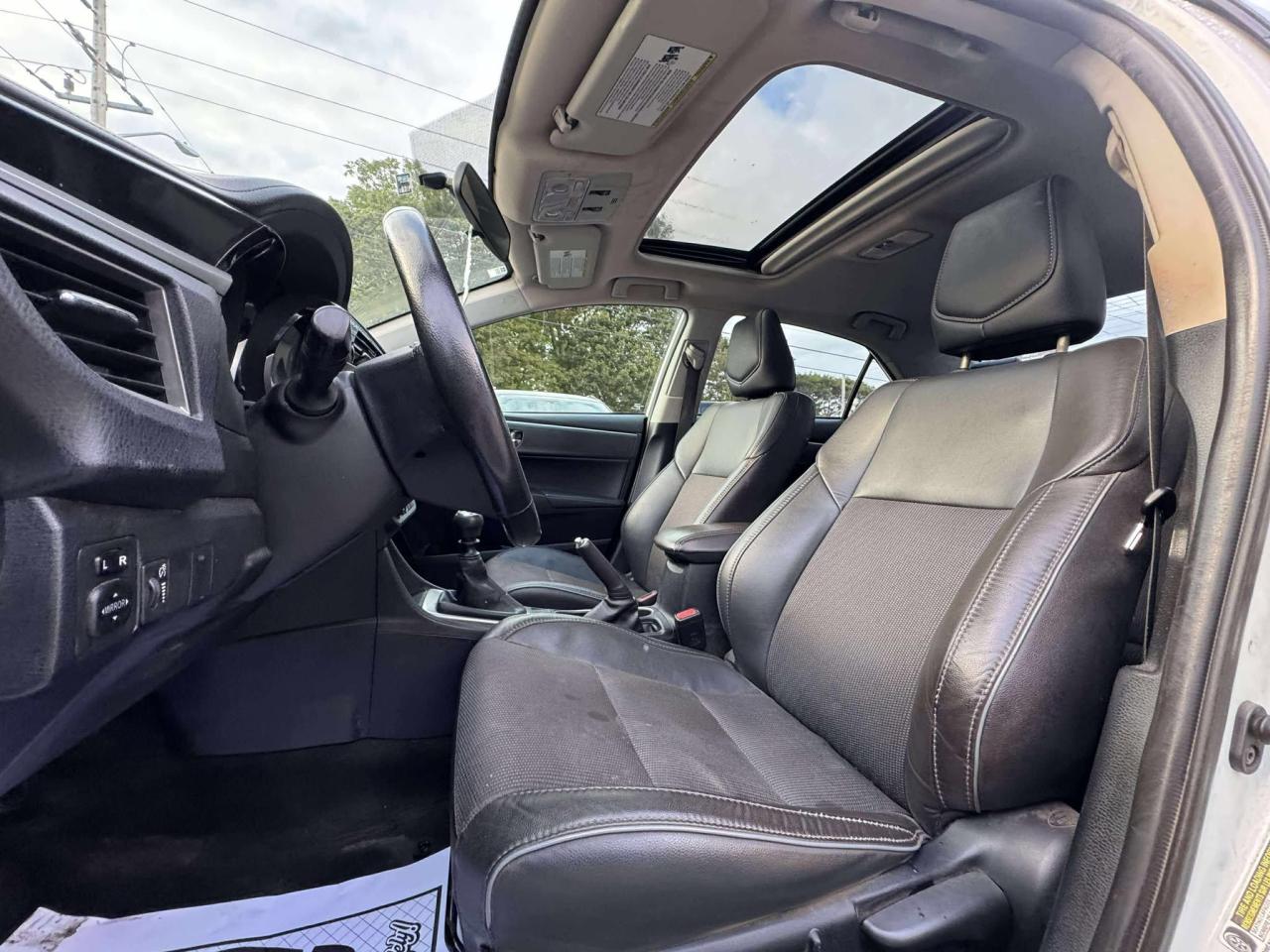 2016 Toyota Corolla S - Photo #13