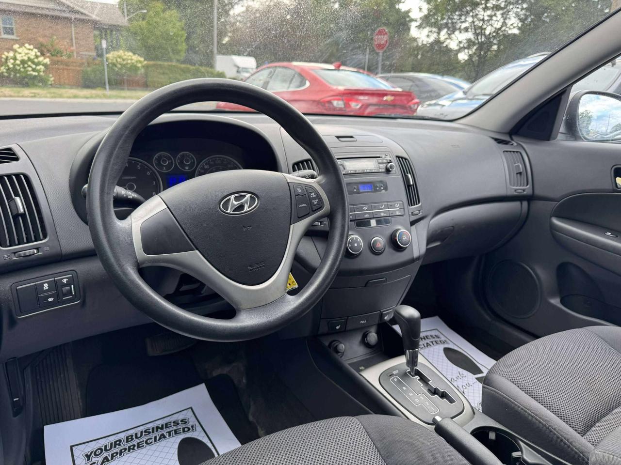 2011 Hyundai Elantra Touring 4dr Wgn Auto - Photo #12