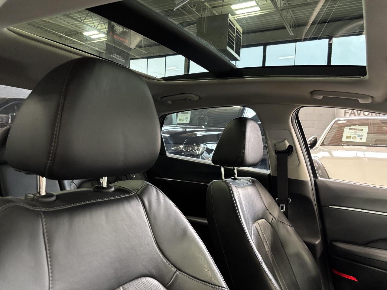 2022 Hyundai Sonata 1.6T Luxury|BOSE|360CAM|LEATHER|PANOROOF|ALLOYS|++ - Photo #13