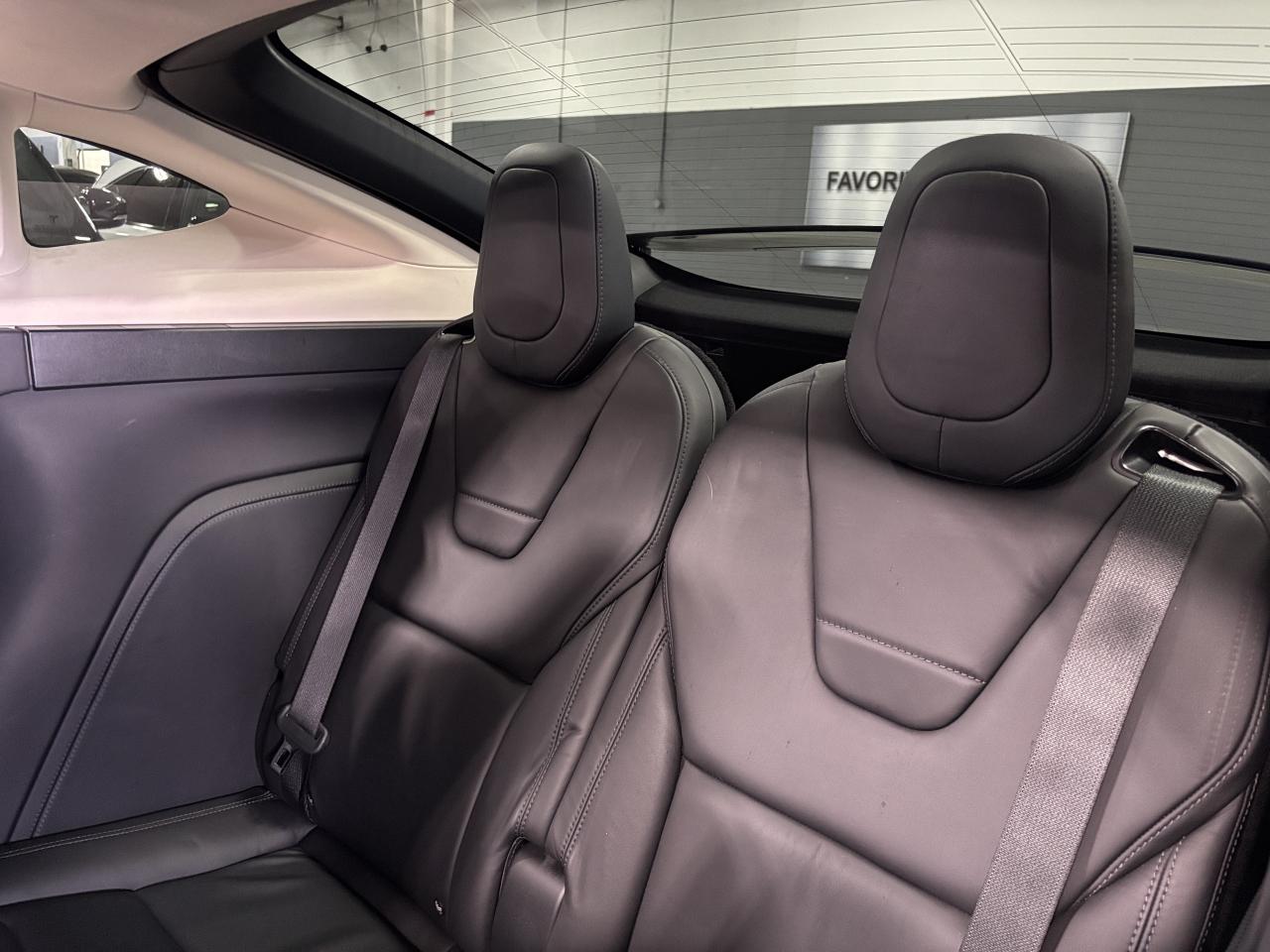 2016 Tesla Model X 90D|HIGHWAYAUTOPILOT|NAV|6PASSENGER|FALCONDOORS|++ - Photo #12