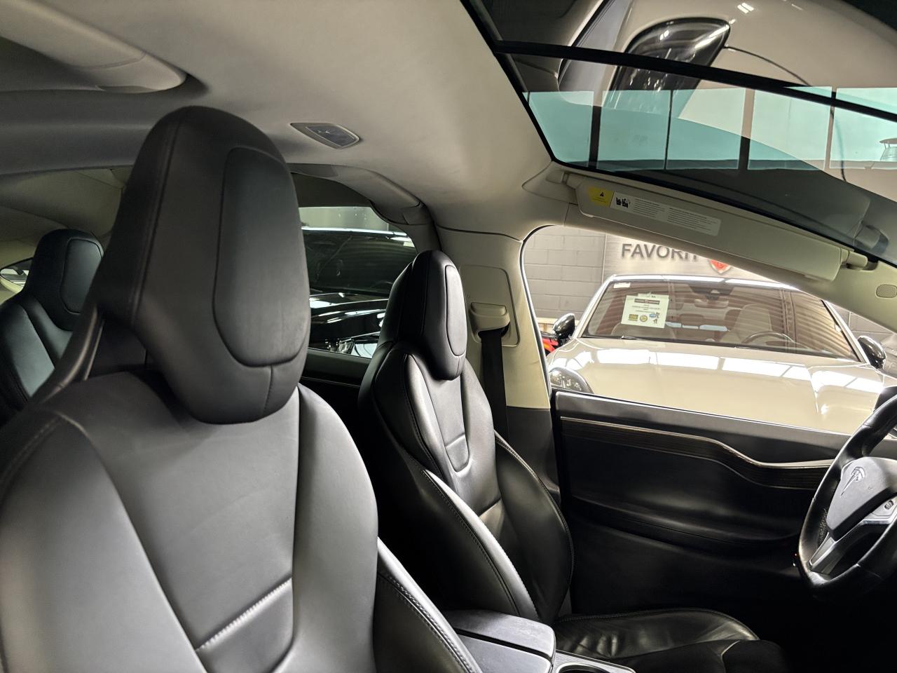 2016 Tesla Model X 90D|HIGHWAYAUTOPILOT|NAV|6PASSENGER|FALCONDOORS|++ - Photo #17