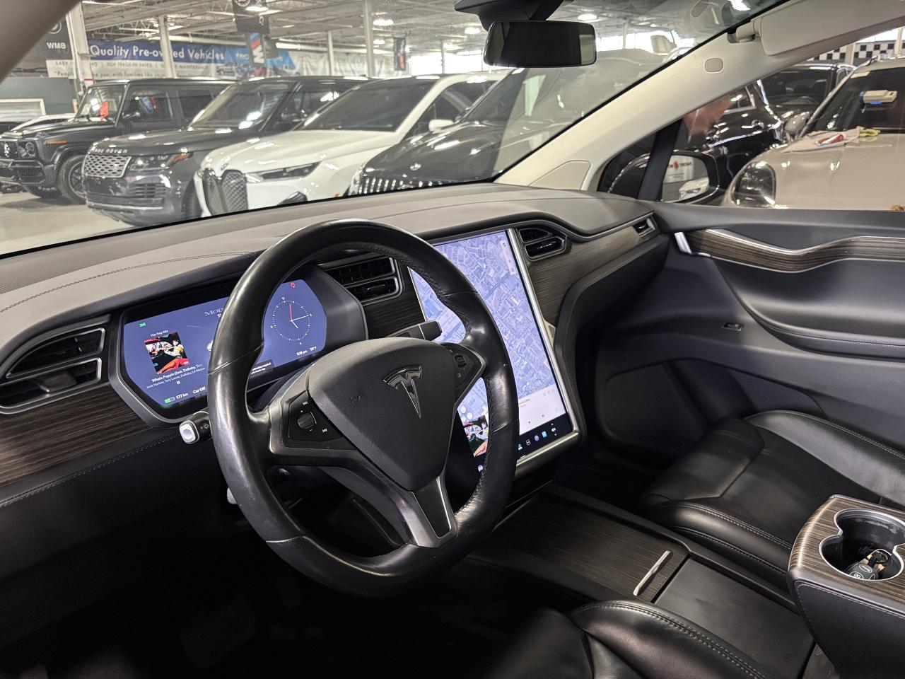 2016 Tesla Model X 90D|HIGHWAYAUTOPILOT|NAV|6PASSENGER|FALCONDOORS|++ - Photo #18