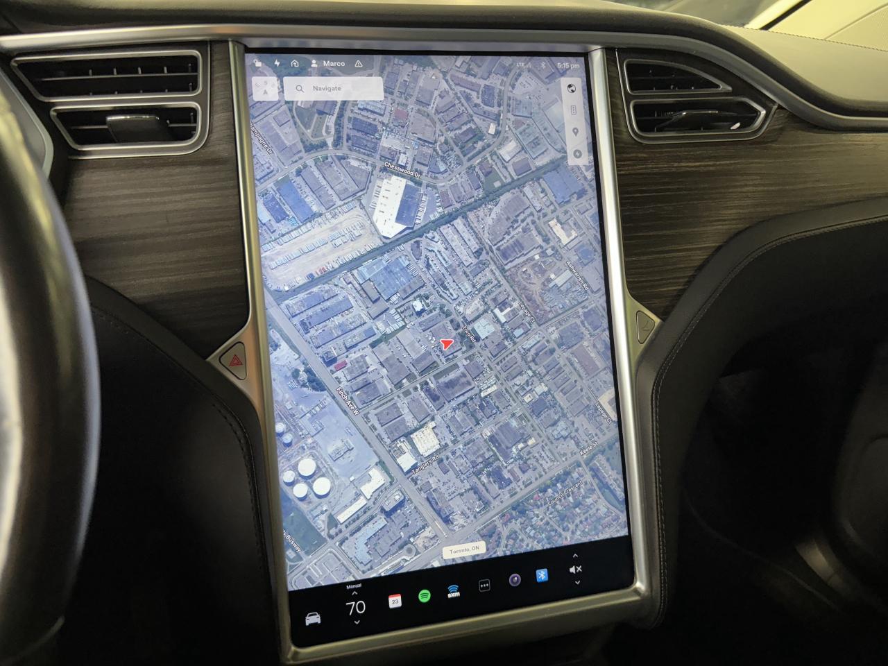 2016 Tesla Model X 90D|HIGHWAYAUTOPILOT|NAV|6PASSENGER|FALCONDOORS|++ - Photo #22