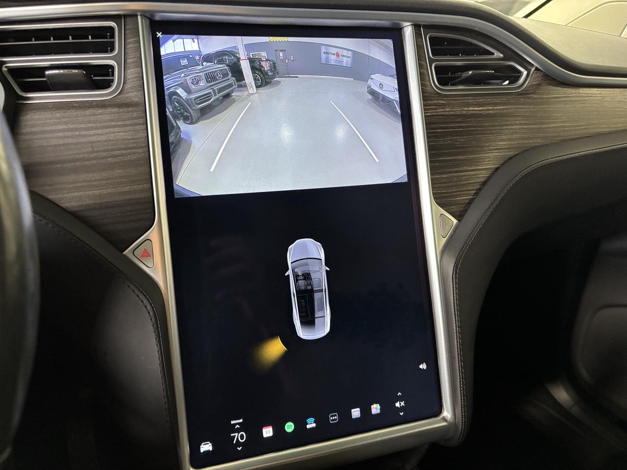 2016 Tesla Model X 90D|HIGHWAYAUTOPILOT|NAV|6PASSENGER|FALCONDOORS|++ - Photo #38