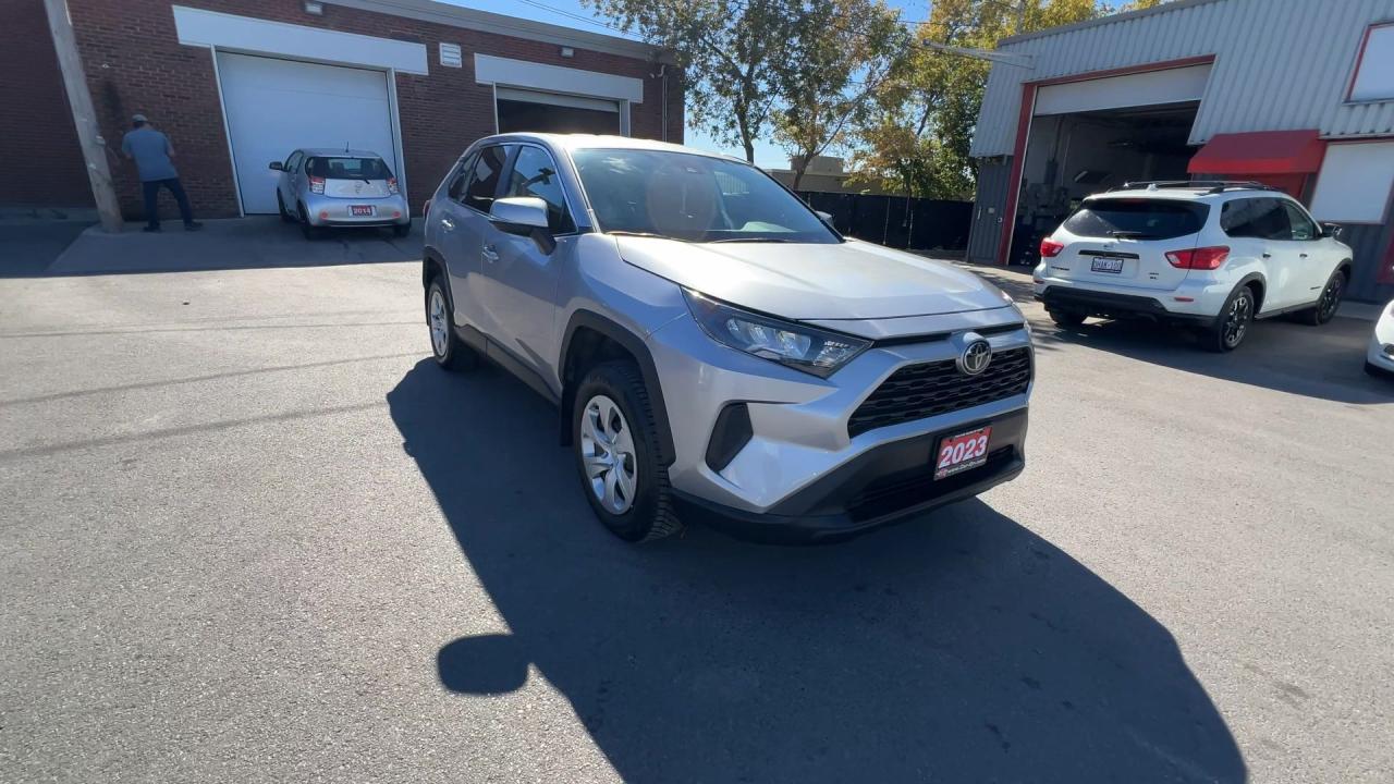 2023 Toyota RAV4 AWD | HEATED SEATS | CARPLAY | BLIND SPOT | A/C Photo