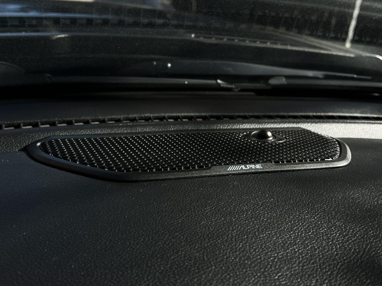 2020 RAM 1500 REBEL 4X4 | 5.7L HEMI V8 | HTD LEATHER | CARPLAY Photo